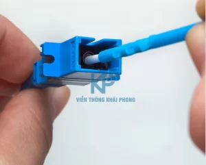 Làm thế nào để làm sạch sợi cáp quang bị nhiễm bẩn