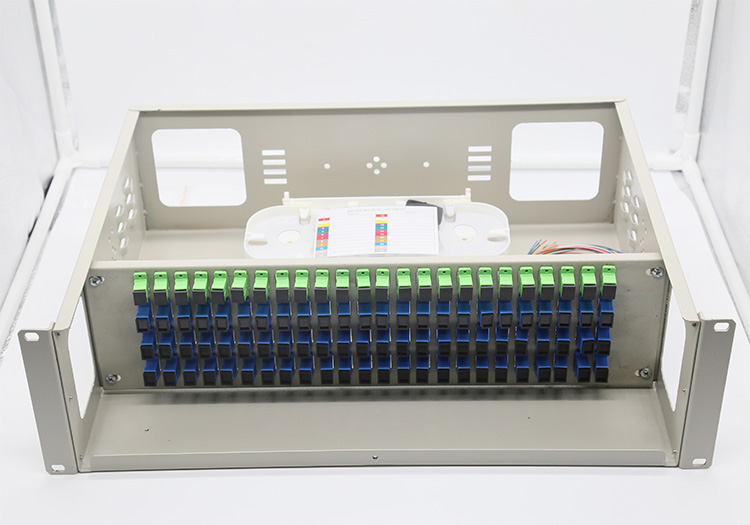 ODF-96Fo-rack Hộp phối quang ODF 96Fo lắp rack đầy đủ phụ kiện
